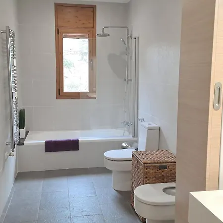 Holiday home Tres Teulades 8+1 Castellnou de Bages
