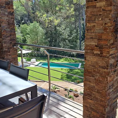 Tres Teulades 8+1 Holiday home